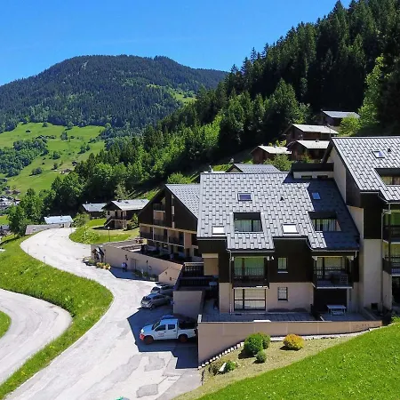 شقة Duplex Lumineux 4-6 Pers Avec Balcon Sud, Bien Equipe, Proche Pistes Et Commerces, Refait A Neuf, Calme - Fr-1-342-216